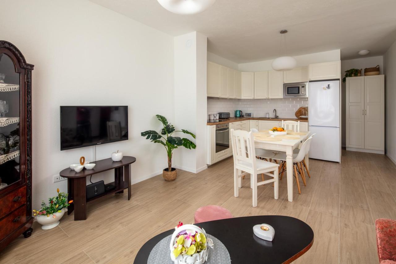 Holiday Home Vallis Повля Екстериор снимка