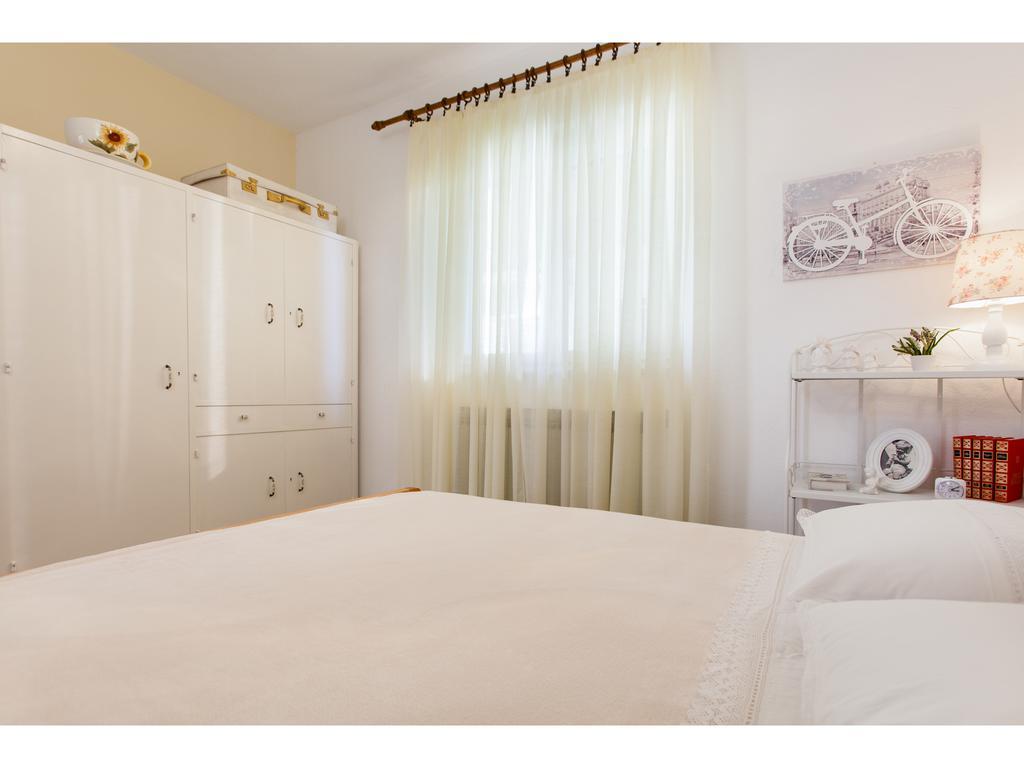 Holiday Home Vallis Повля Екстериор снимка